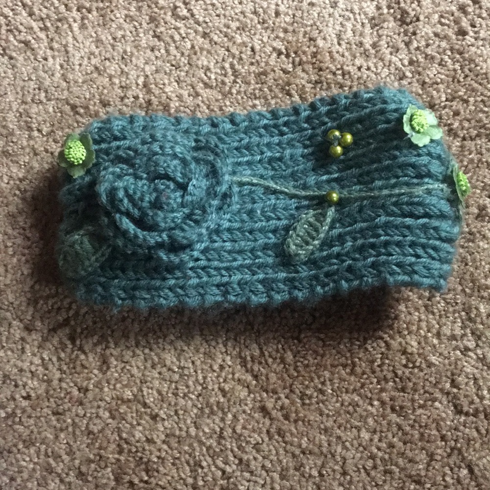 Crocheted headband